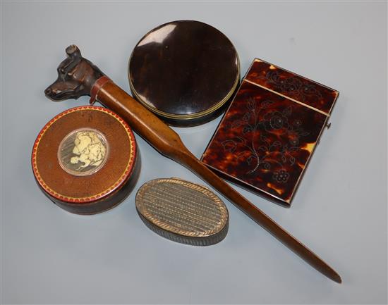 An early 19th century tortoiseshell snuff box, two other snuff boxes, card case and dogs head paperknife (5)